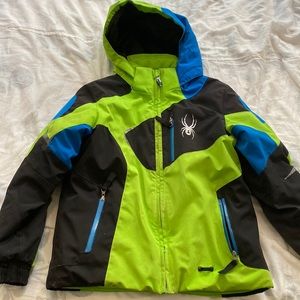 Spyder boys ski jacket. Size 6.